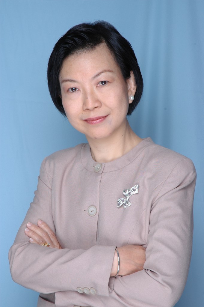 dsc_1438_cropped.jpg.w180h220